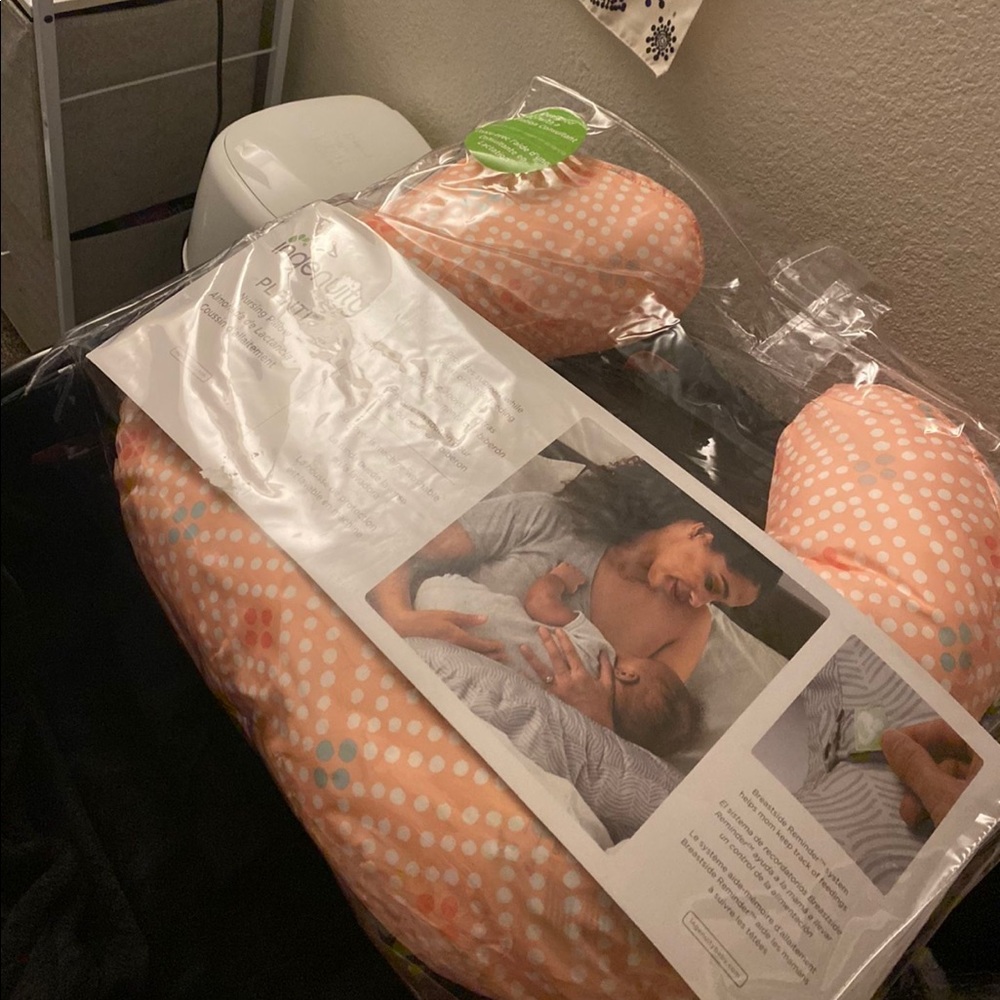 Boppy pillow